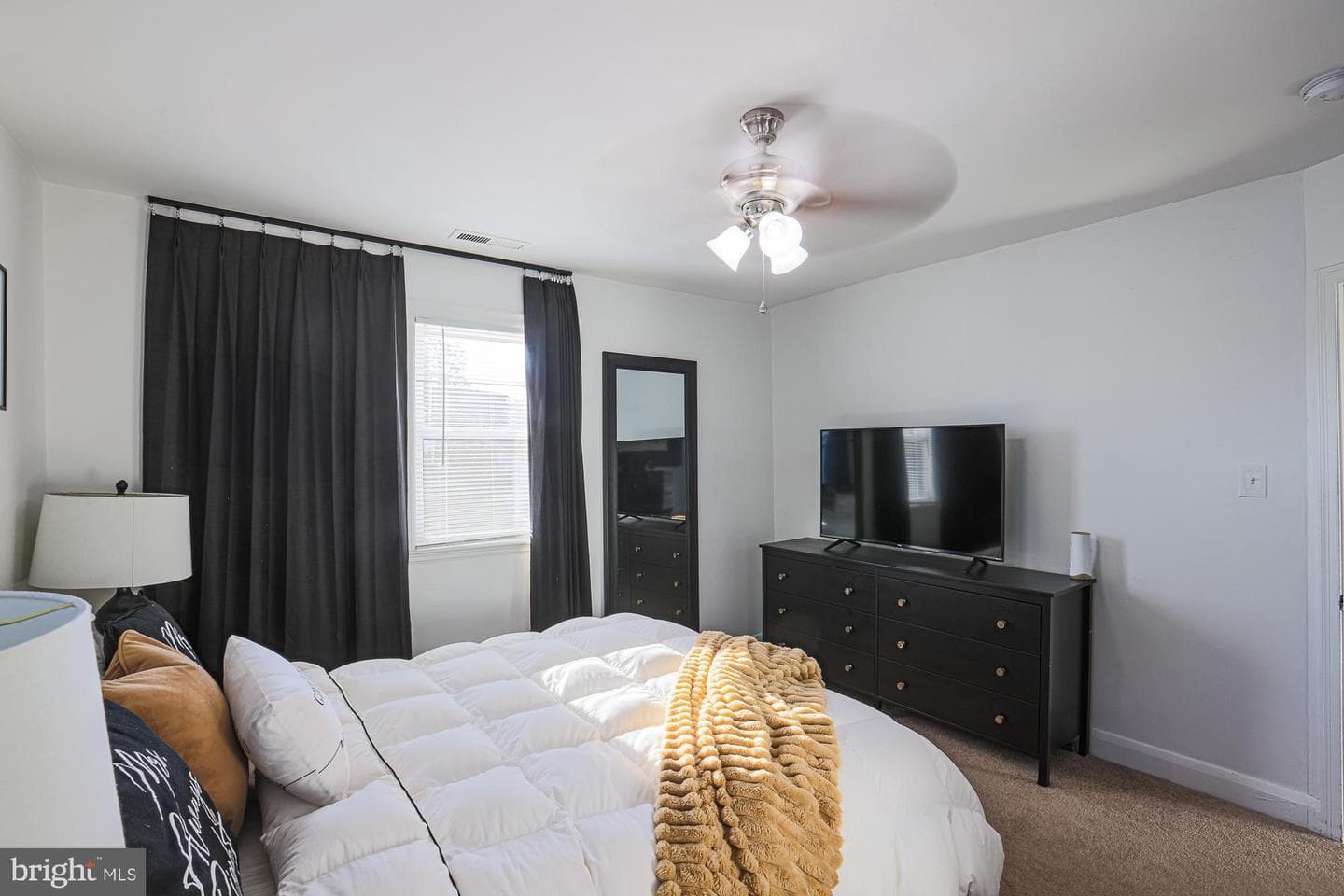 3802 Echodale Avenue photo 41