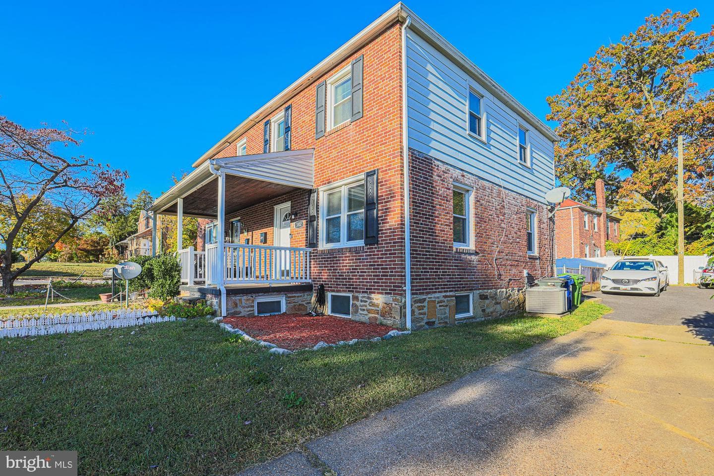 3802 Echodale Avenue photo 6