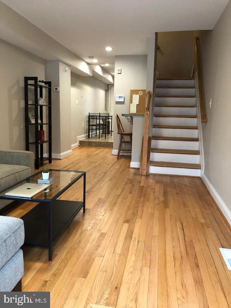 402 N Chester Street photo 4