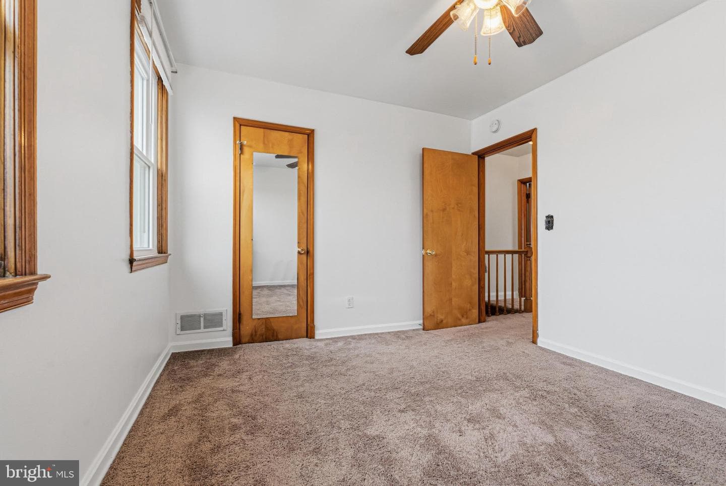 1242 Delbert Avenue photo 17