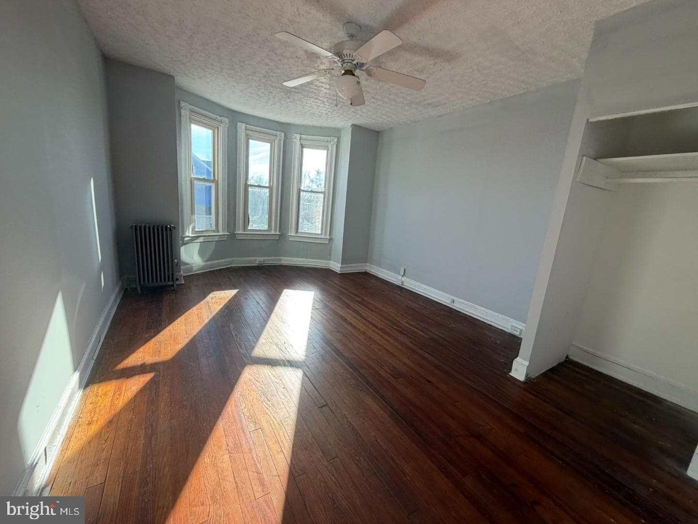 2952 Presstman Street photo 22