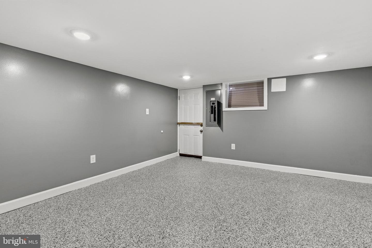 3135 Mcelderry Street photo 23