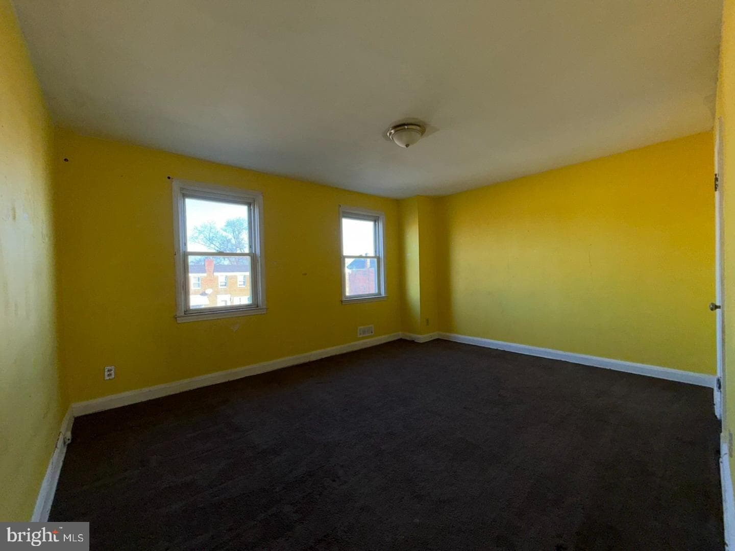 4027 Raymonn Avenue photo 18