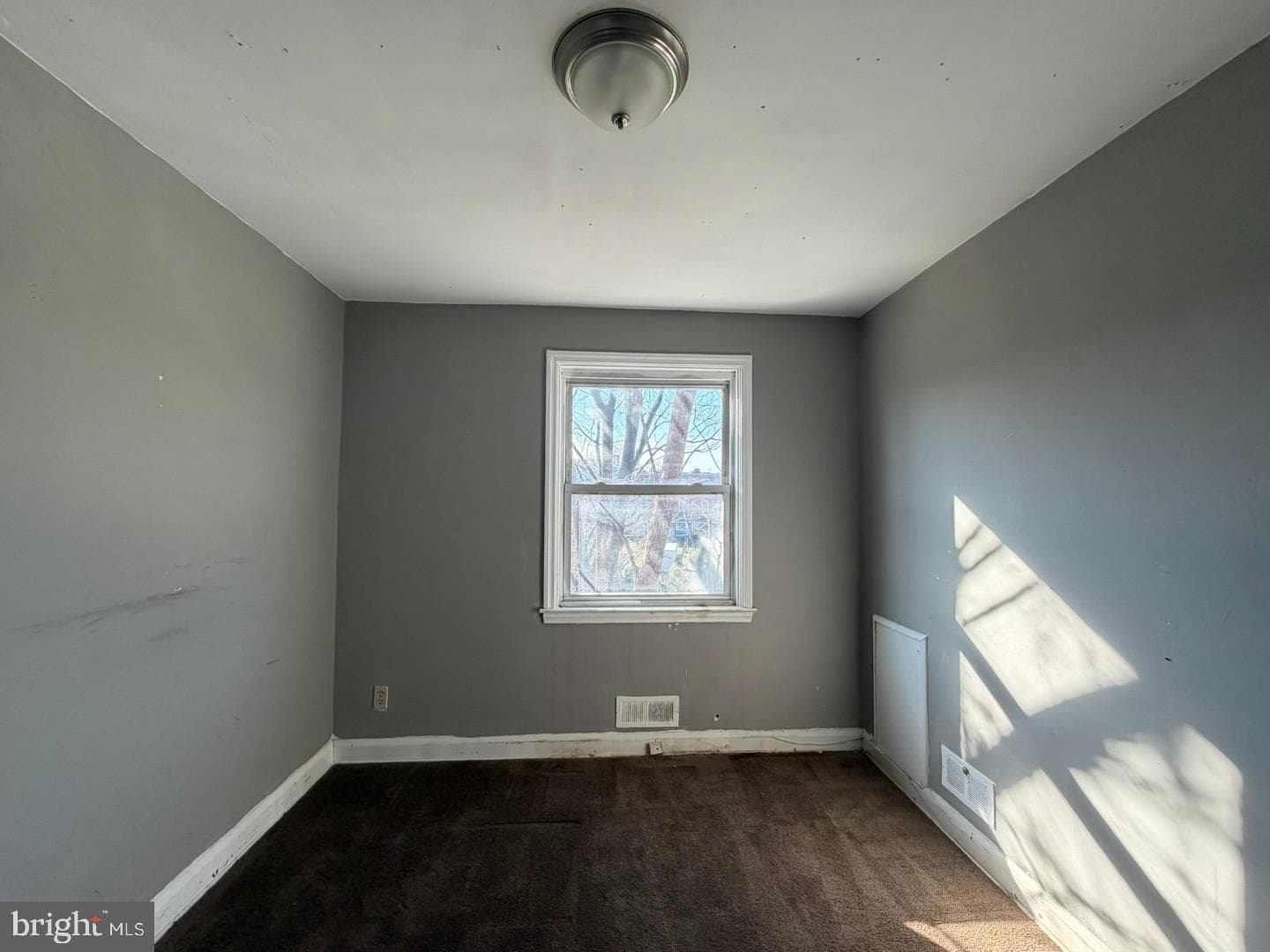 4027 Raymonn Avenue photo 22