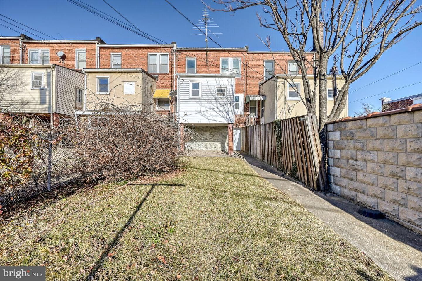2647 Chesterfield Avenue photo 28