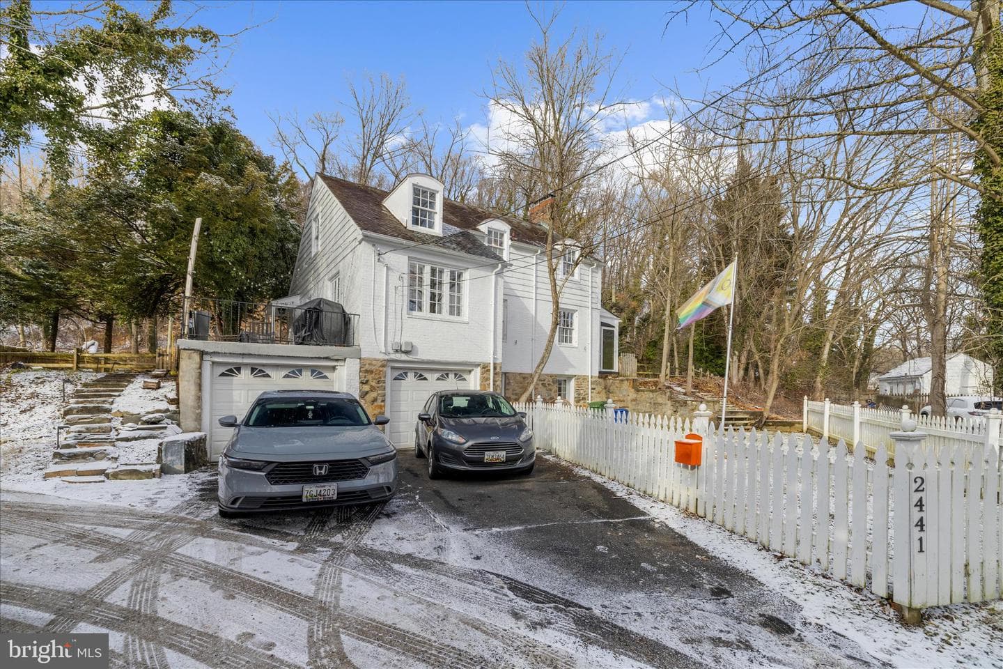 2441 N Forest Park Avenue photo 2