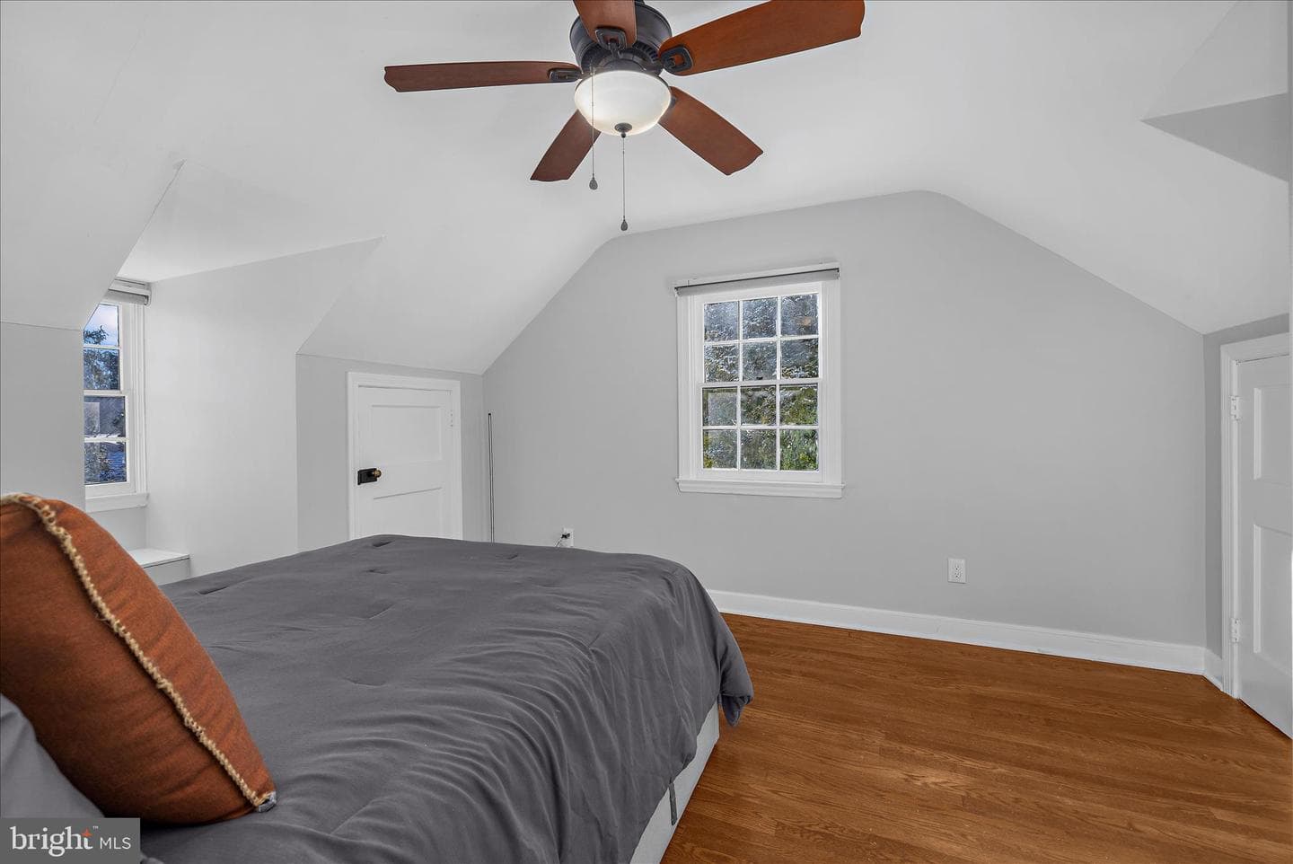 2441 N Forest Park Avenue photo 31