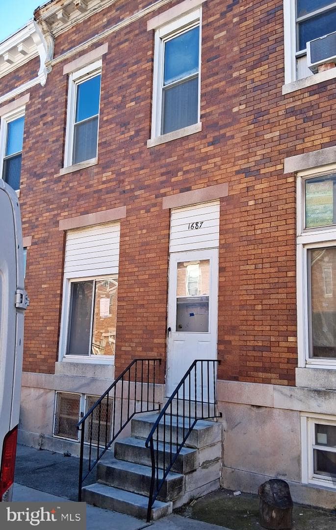 1687 Darley Avenue, Baltimore