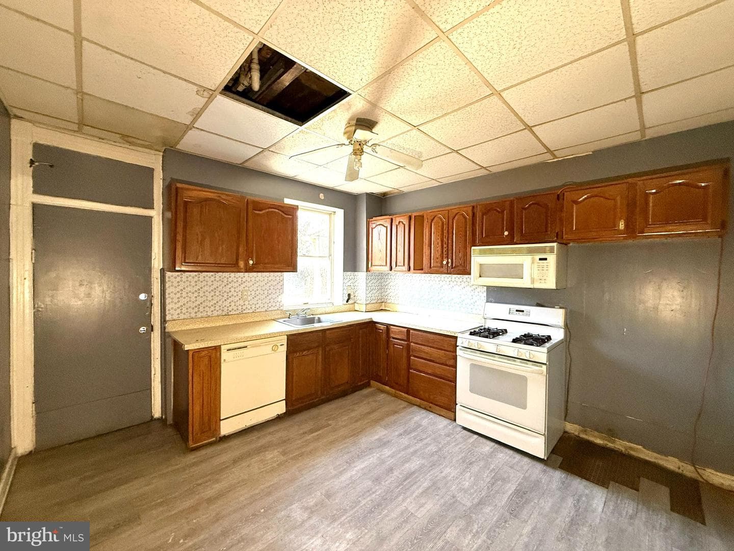 114 Haven Street photo 5