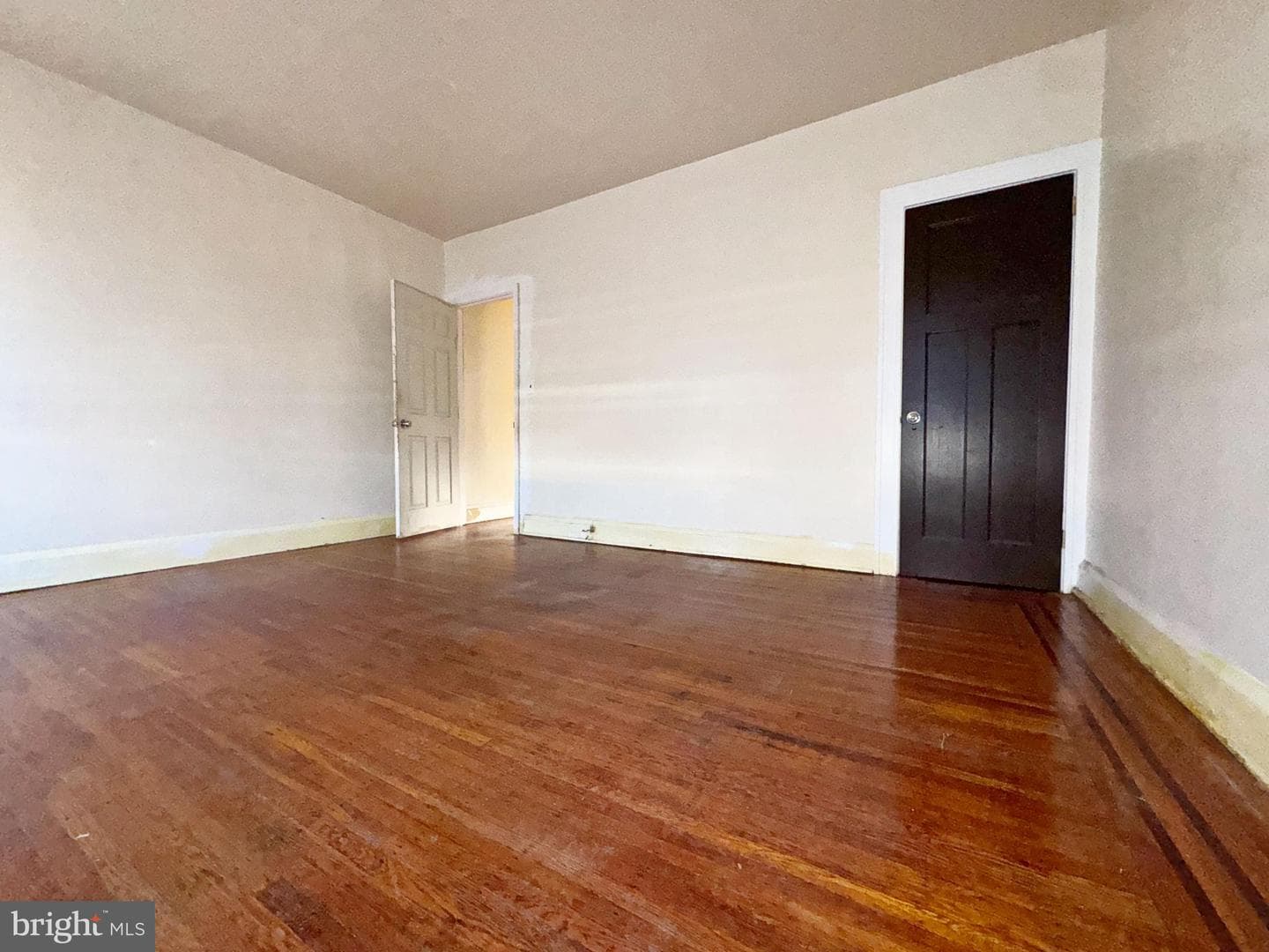 3323 Kenyon Avenue photo 13