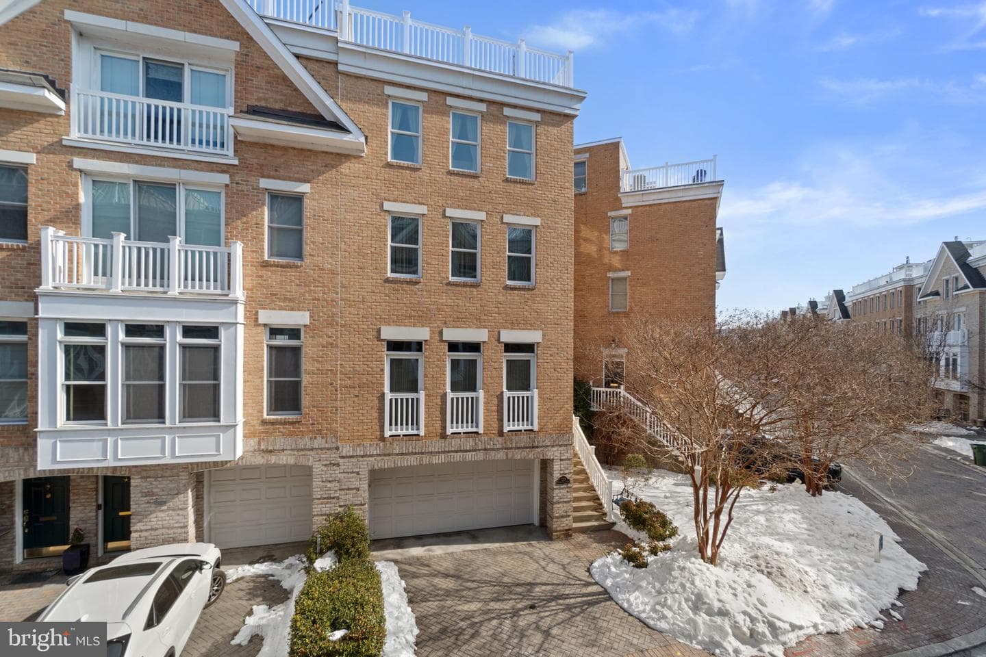 1225 Harbor Island Walk photo 4