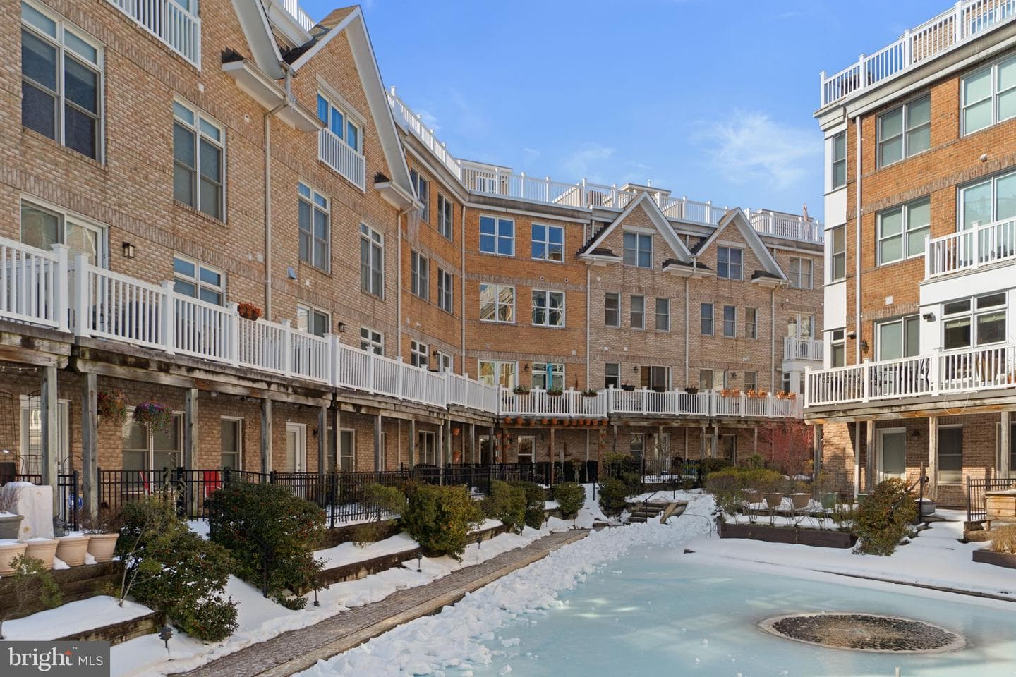 1225 Harbor Island Walk photo 48