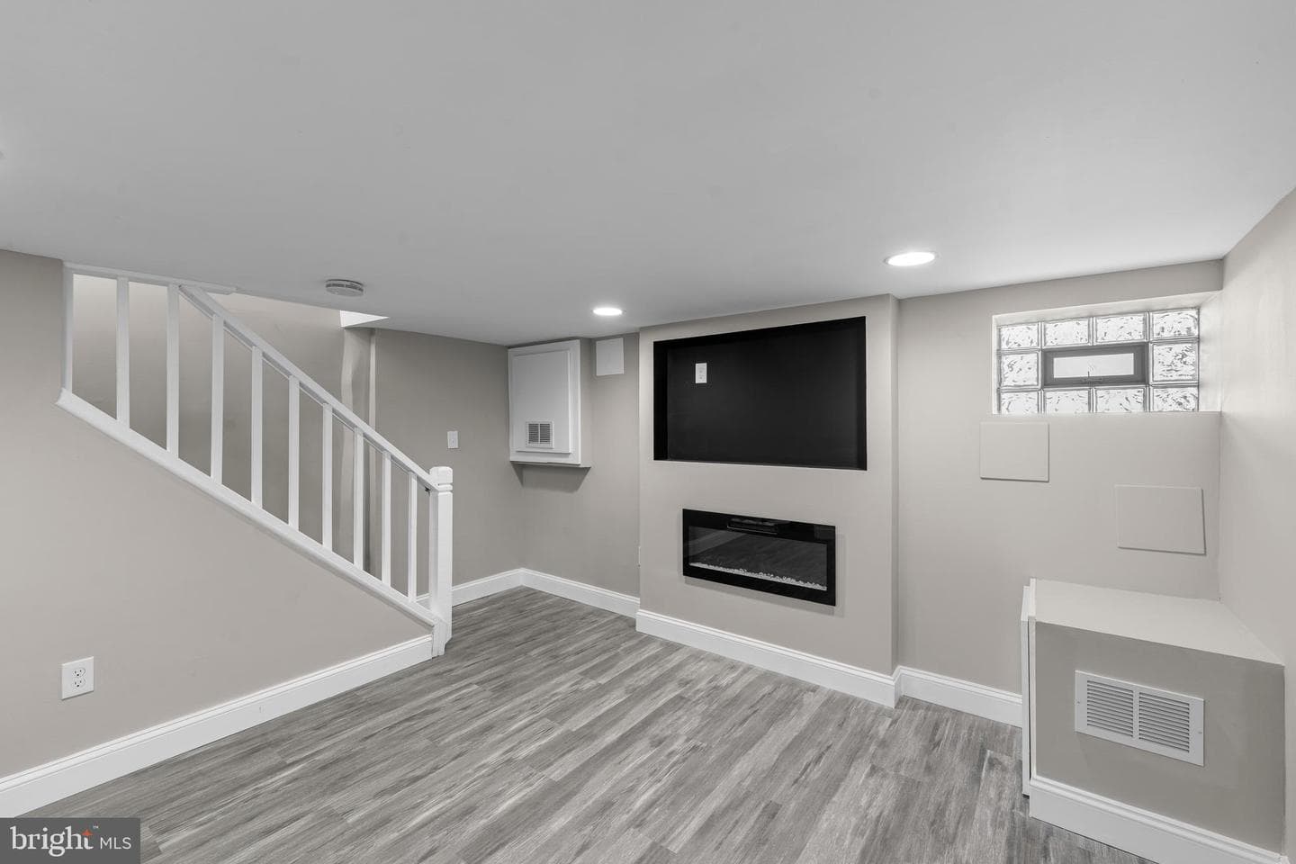 3307 Ravenwood Avenue photo 16