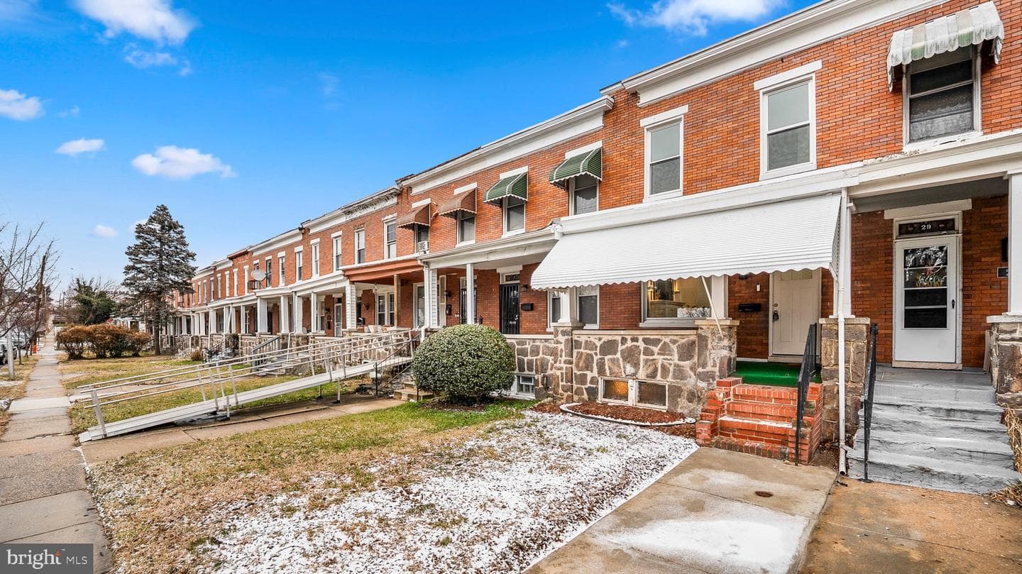 27 Monastery Avenue photo 4