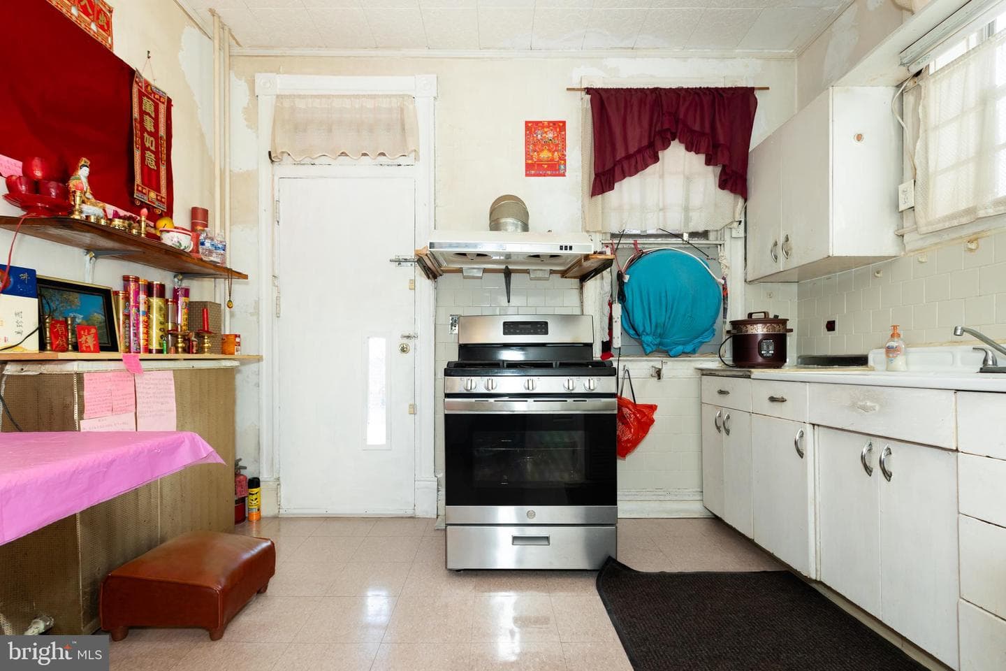 505 E 35th Street photo 14