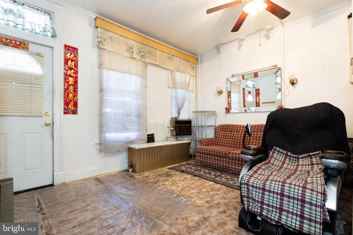 505 E 35th Street photo 22