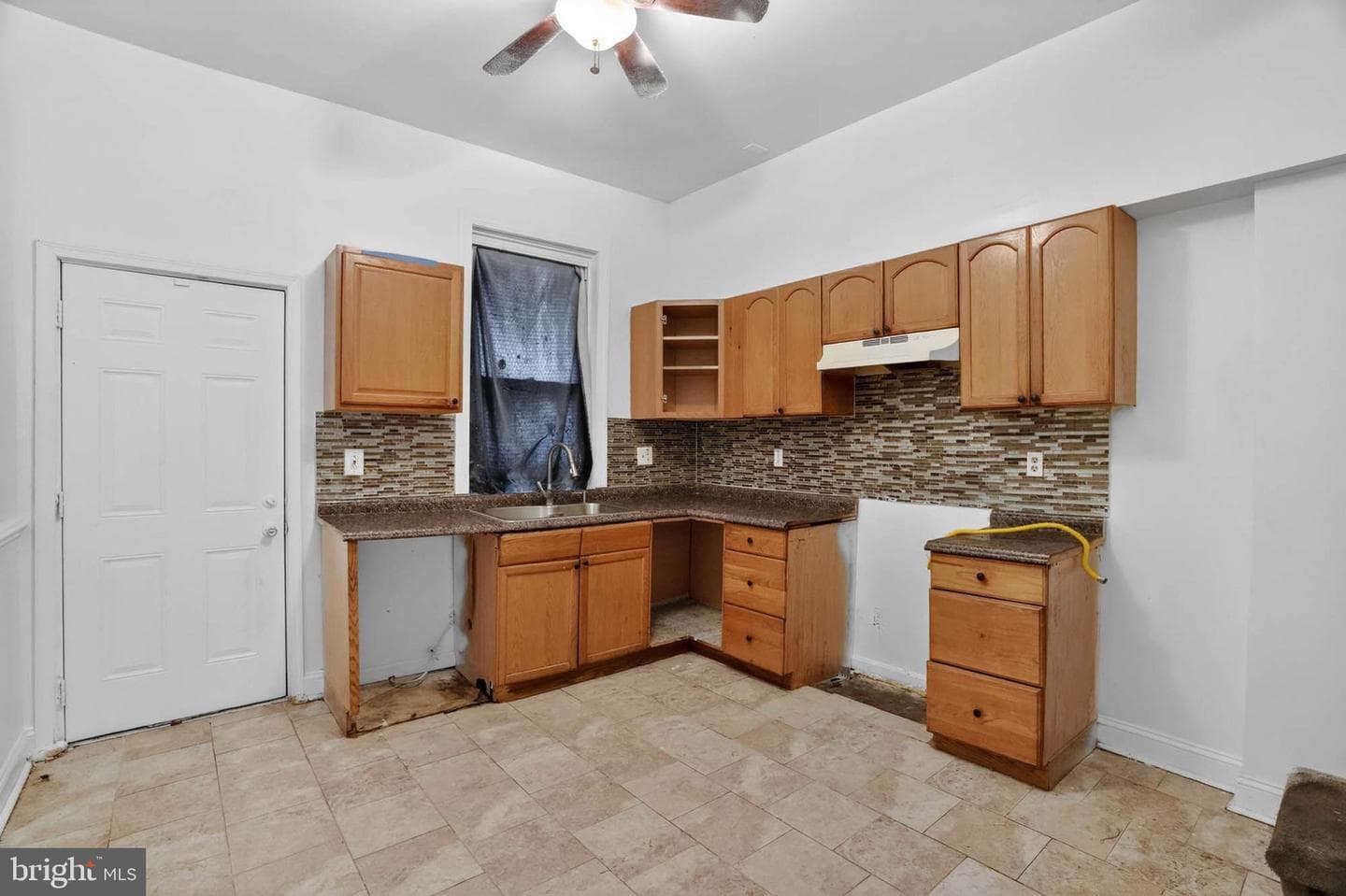 1708 Gwynns Falls Parkway photo 11