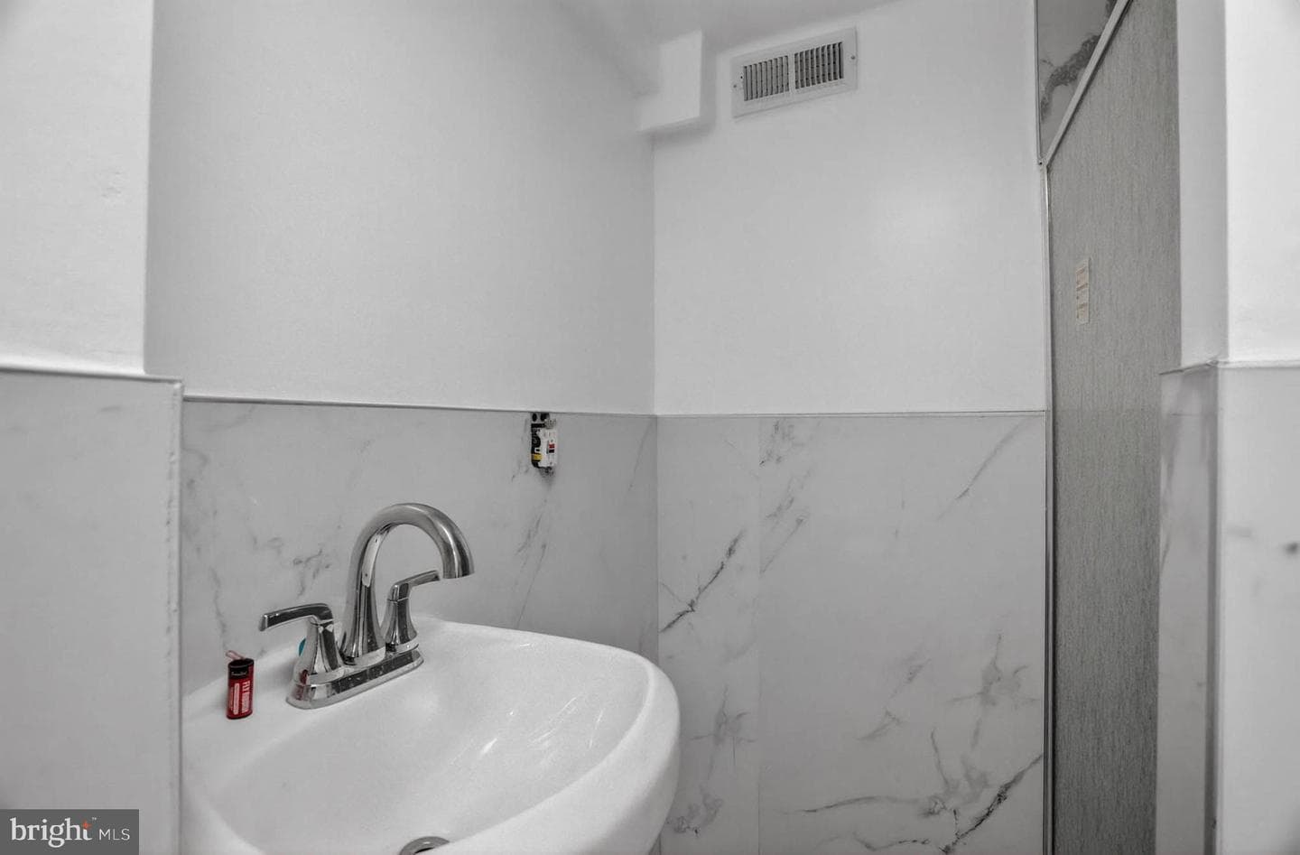1708 Gwynns Falls Parkway photo 27