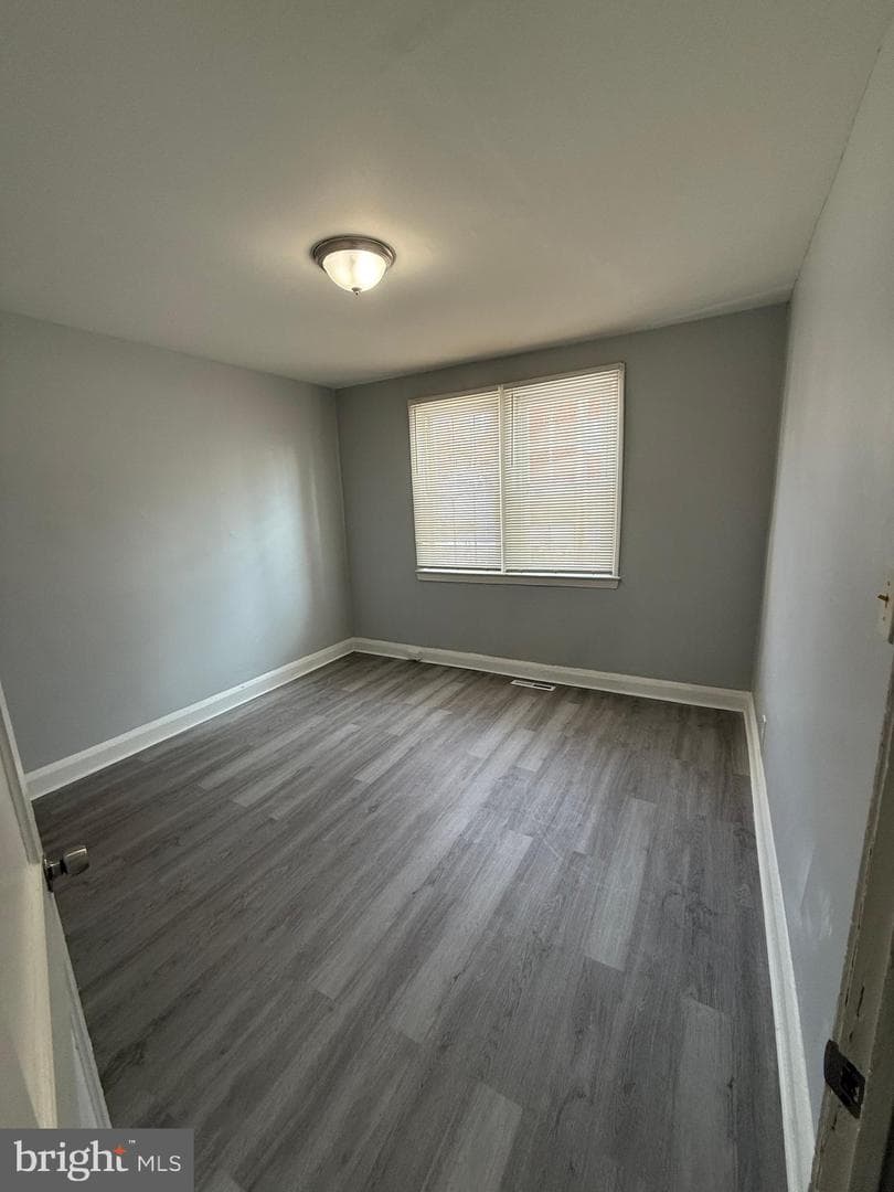 6105 Chinquapin Parkway photo 11