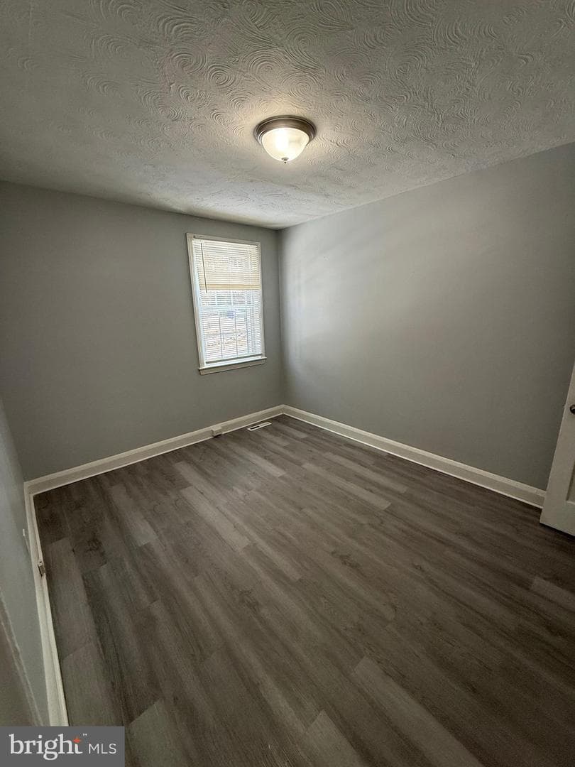 6105 Chinquapin Parkway photo 13