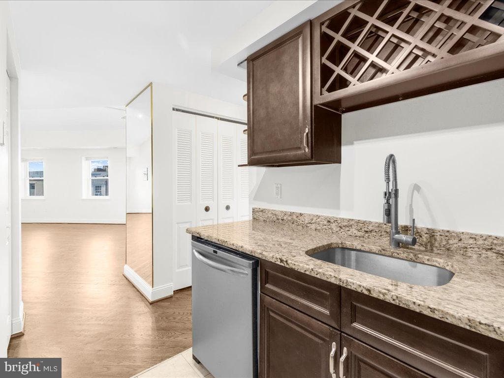 723 S Charles Street #306 photo 10