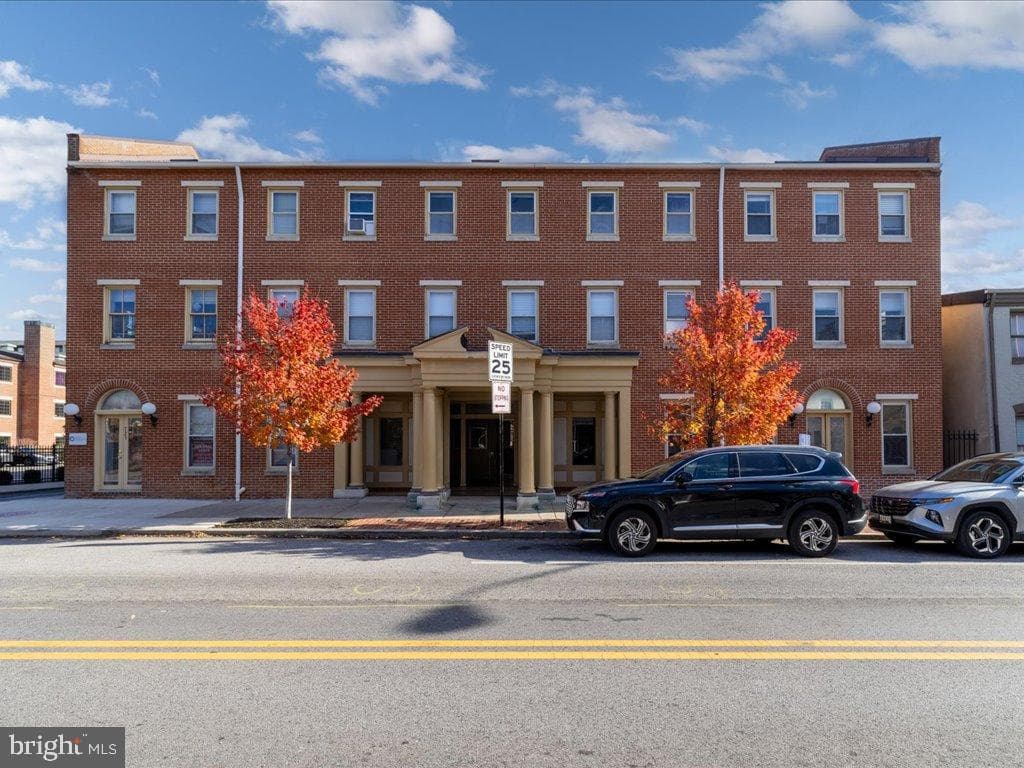 723 S Charles Street #306 photo 2