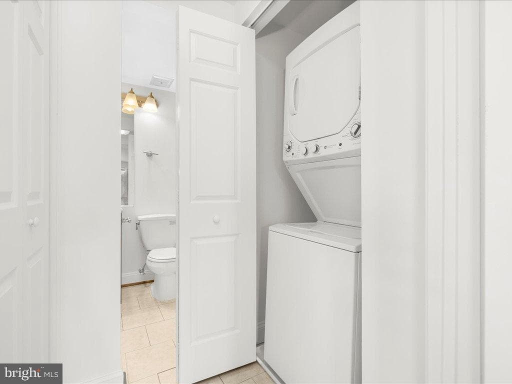 723 S Charles Street #306 photo 20