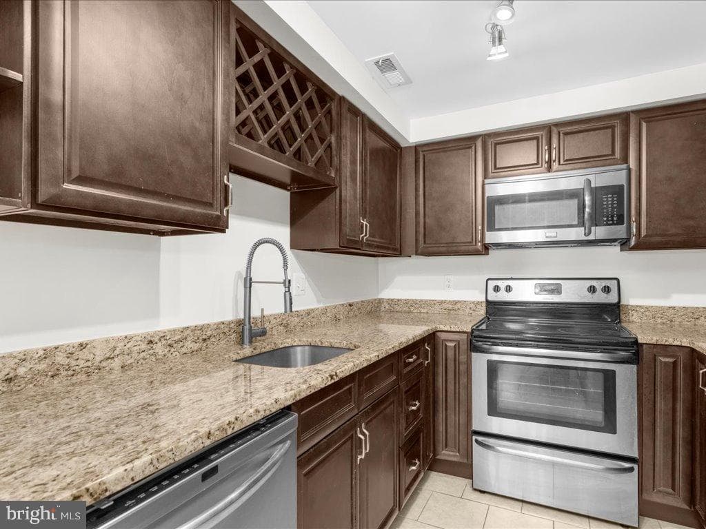 723 S Charles Street #306 photo 7