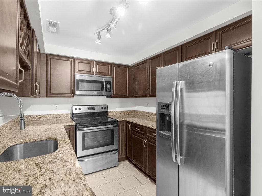 723 S Charles Street #306 photo 8