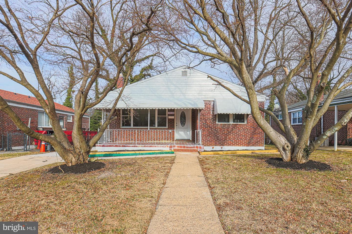 5512 Cadillac Avenue photo 2