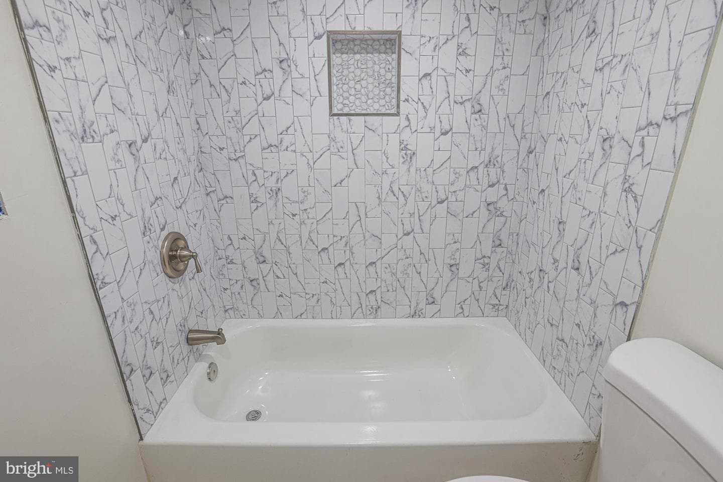 5512 Cadillac Avenue photo 49