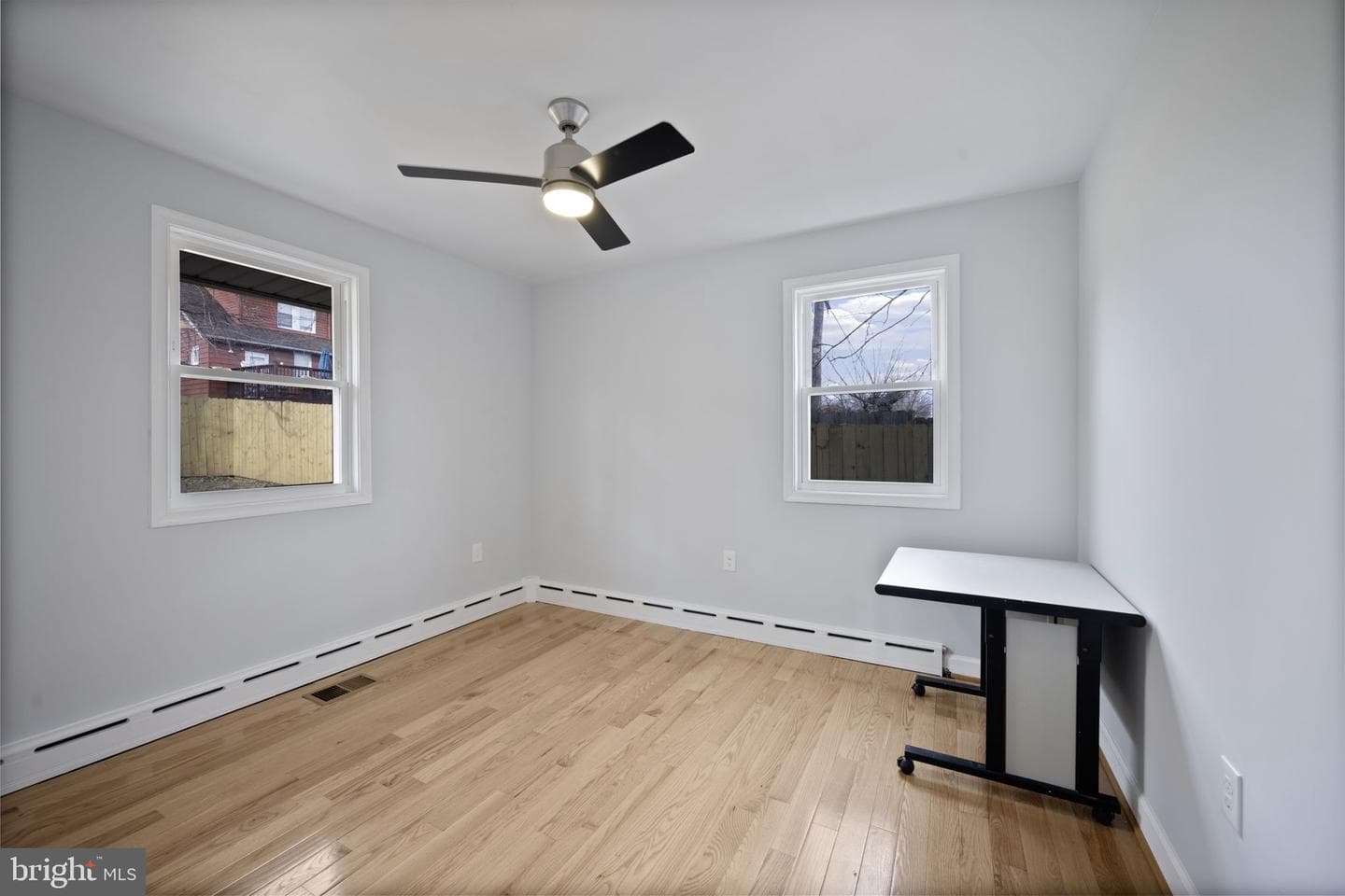 4001 Parkwood Avenue photo 18