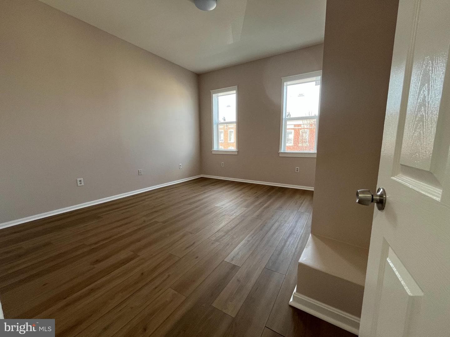 2317 E Fayette Street E photo 27