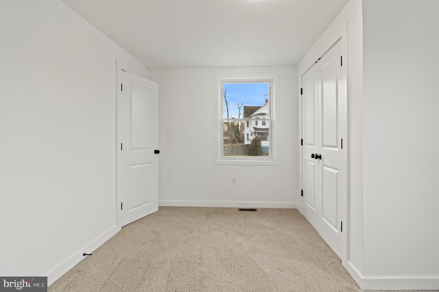 4008 Chesley Avenue photo 58