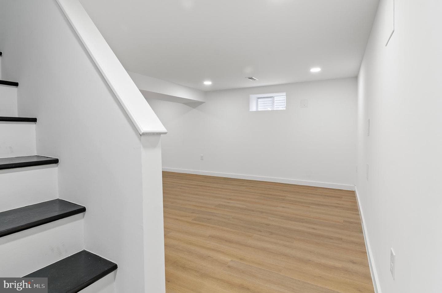 4008 Chesley Avenue photo 61