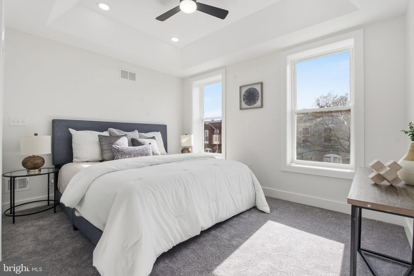 1742 E Oliver Street photo 15