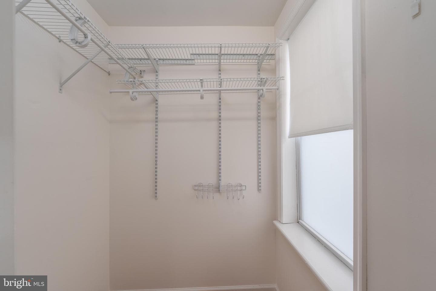 800 Grundy Street photo 18
