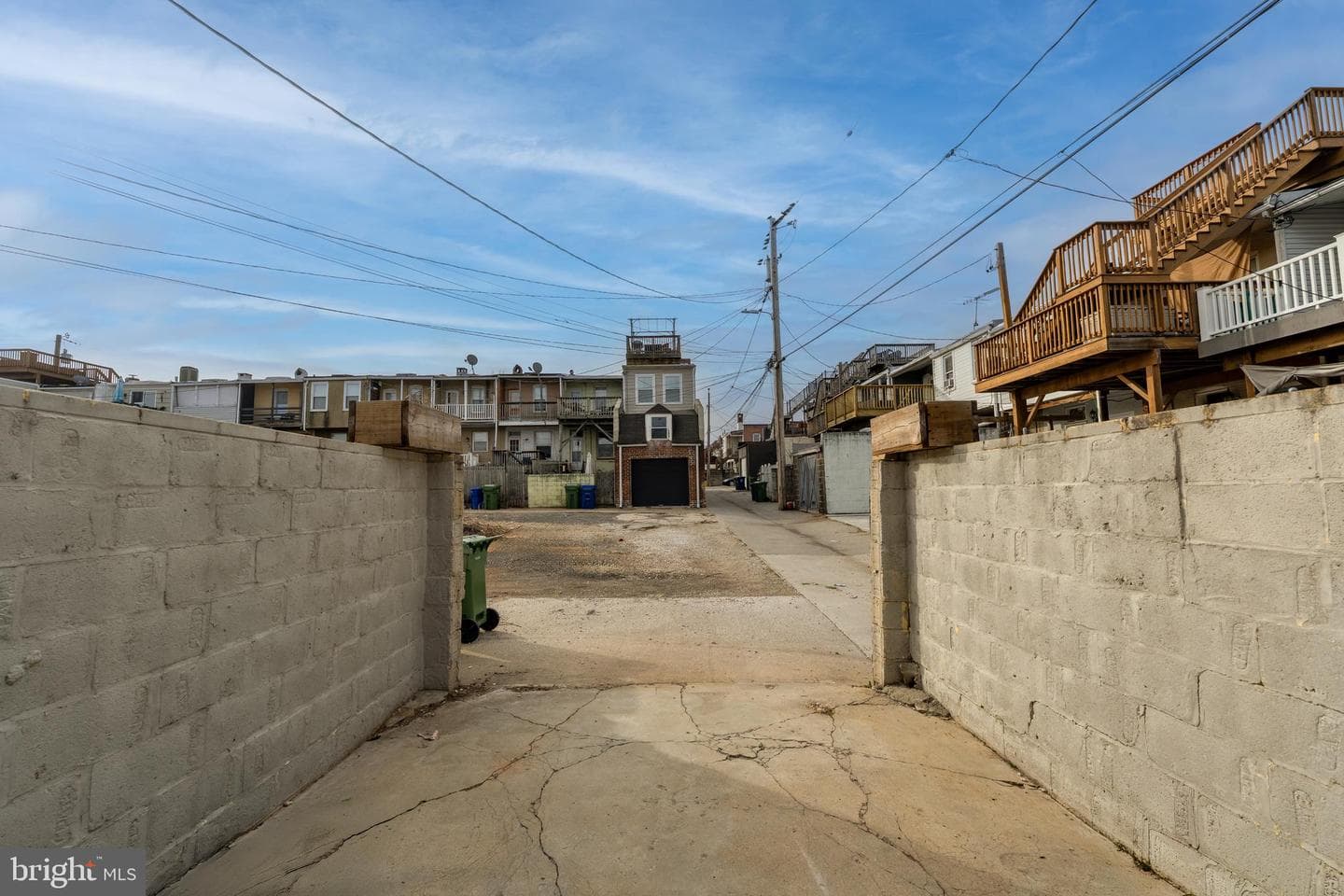 800 Grundy Street photo 35