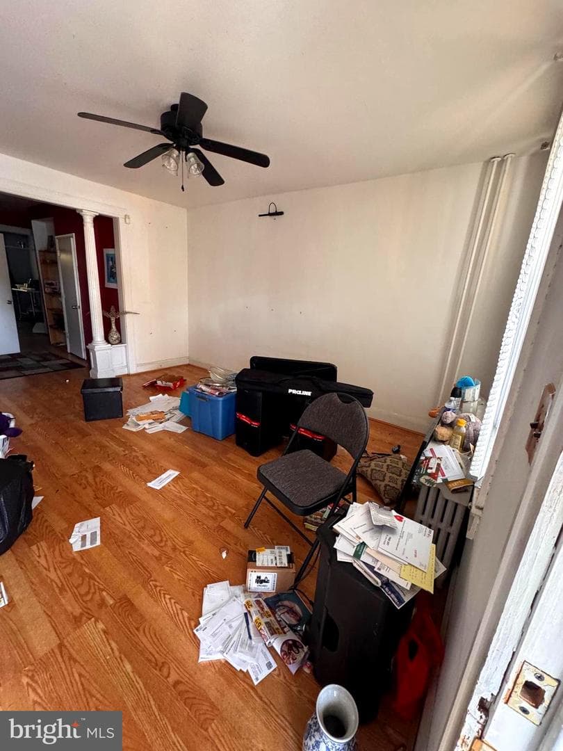2728 Pelham Avenue photo 3