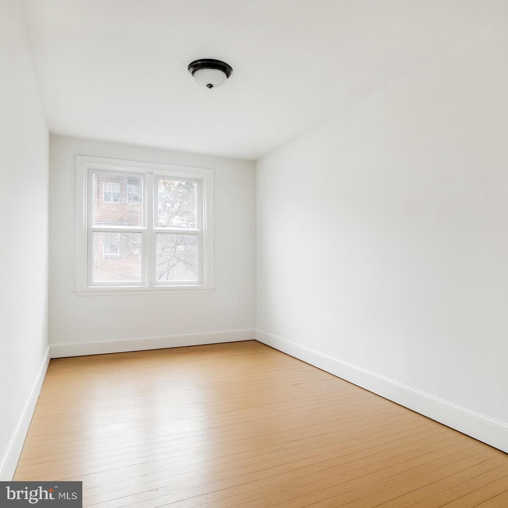 3733 Ravenwood Avenue photo 6