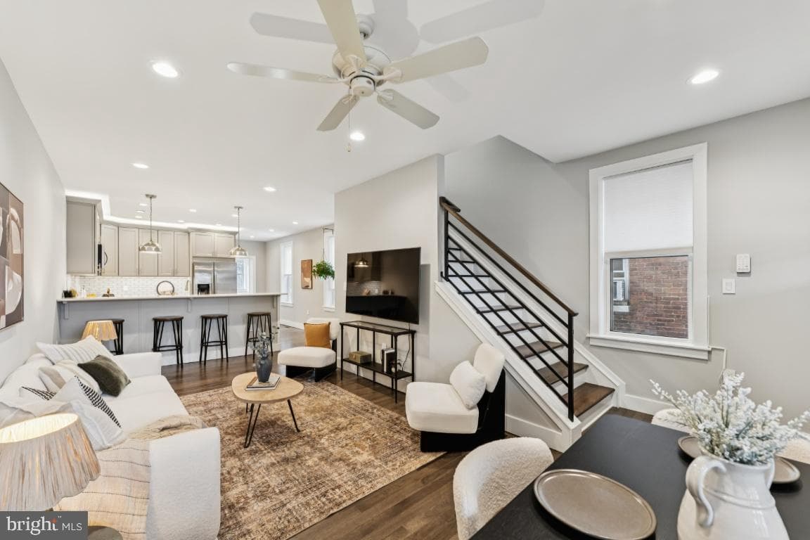 2049 Druid Park Drive photo 4