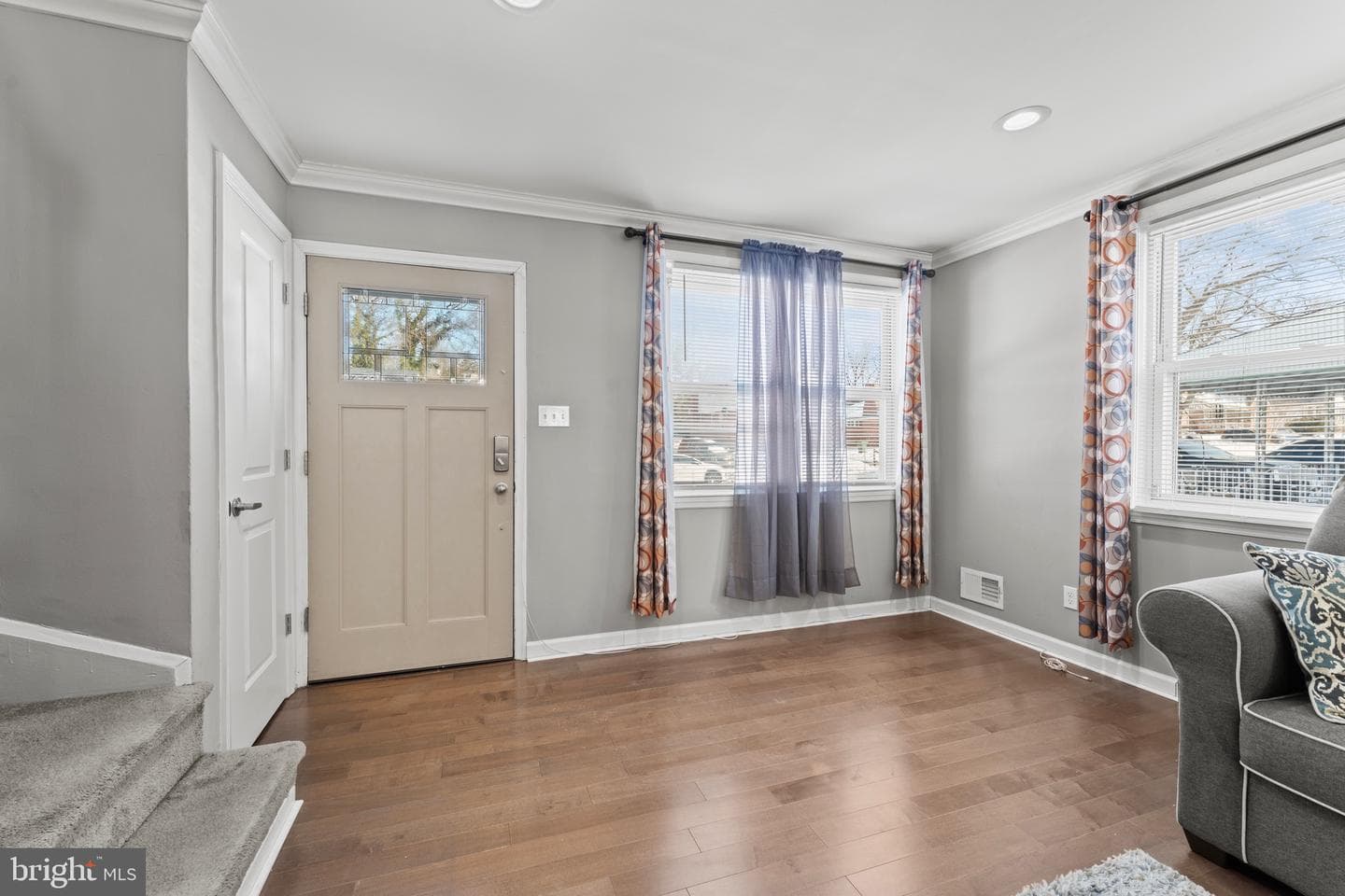 3219 Woodring Avenue photo 2
