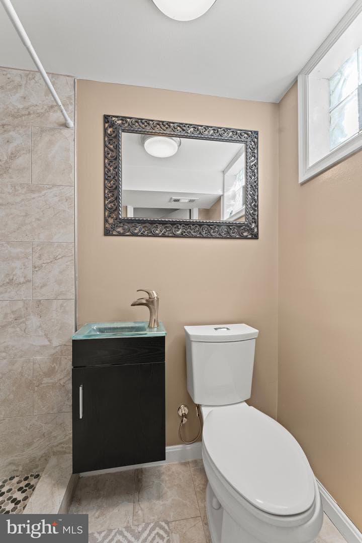 3219 Woodring Avenue photo 23