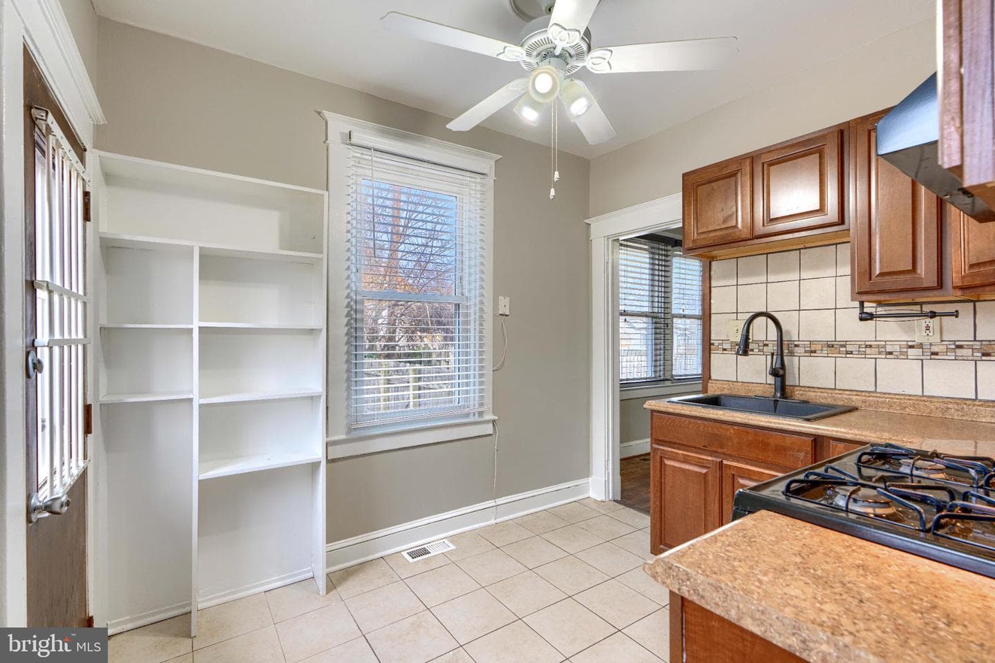 5932 Bertram Avenue photo 13