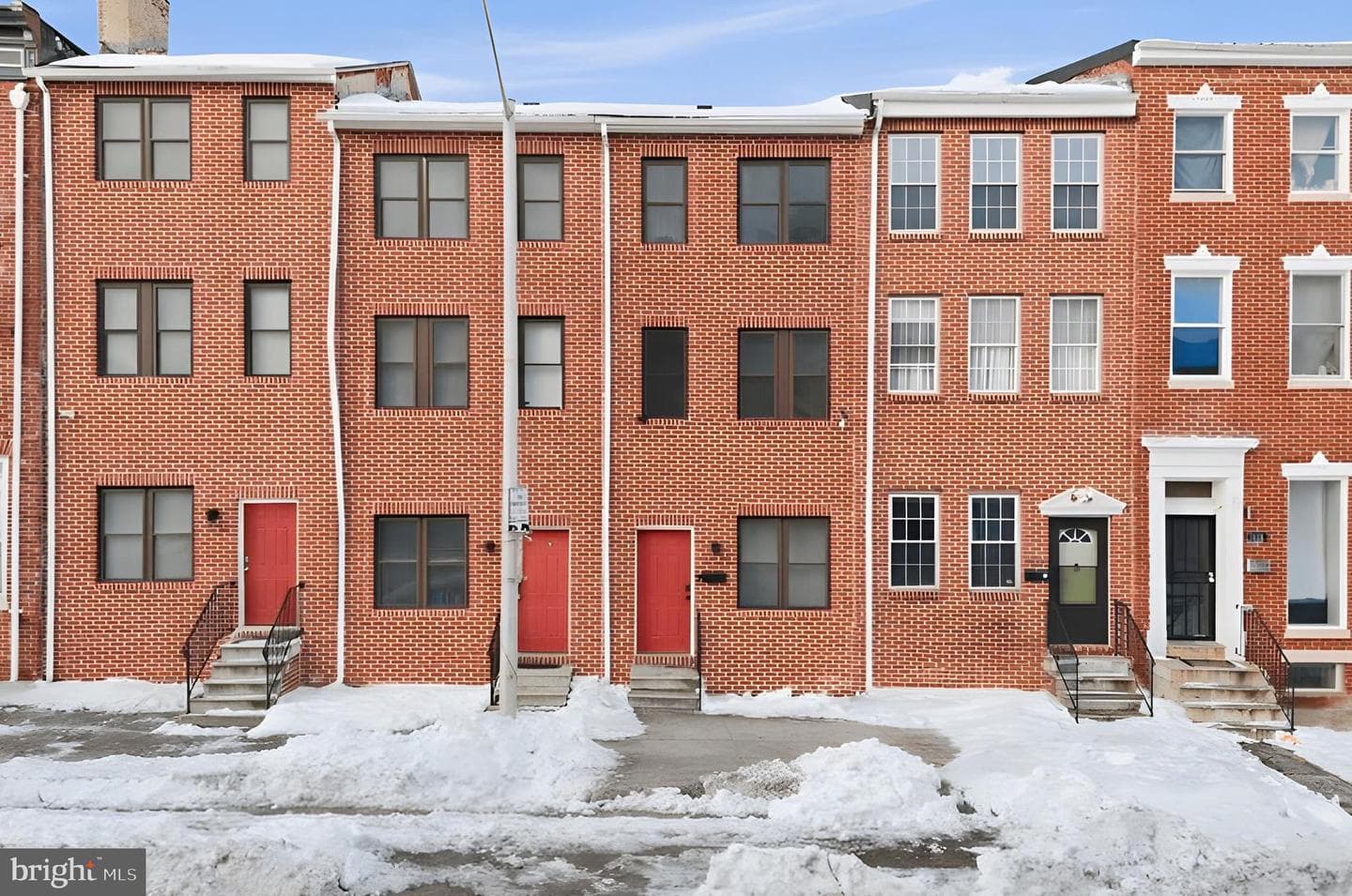 1032 W Fayette Street photo 2