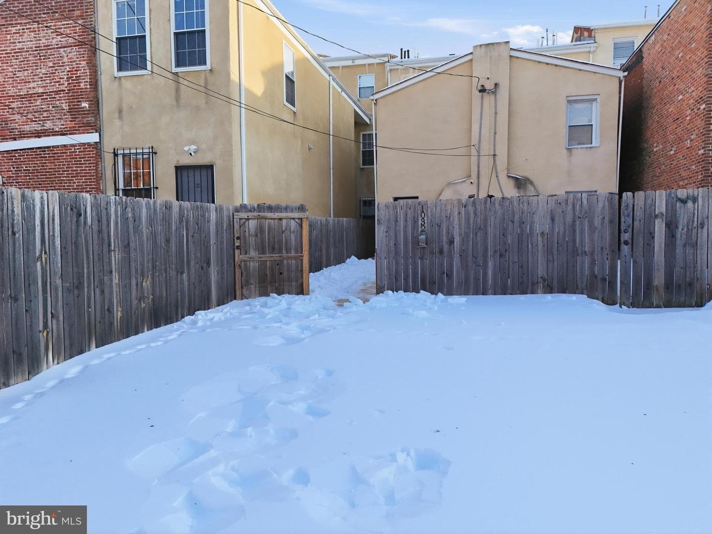 1032 W Fayette Street photo 33