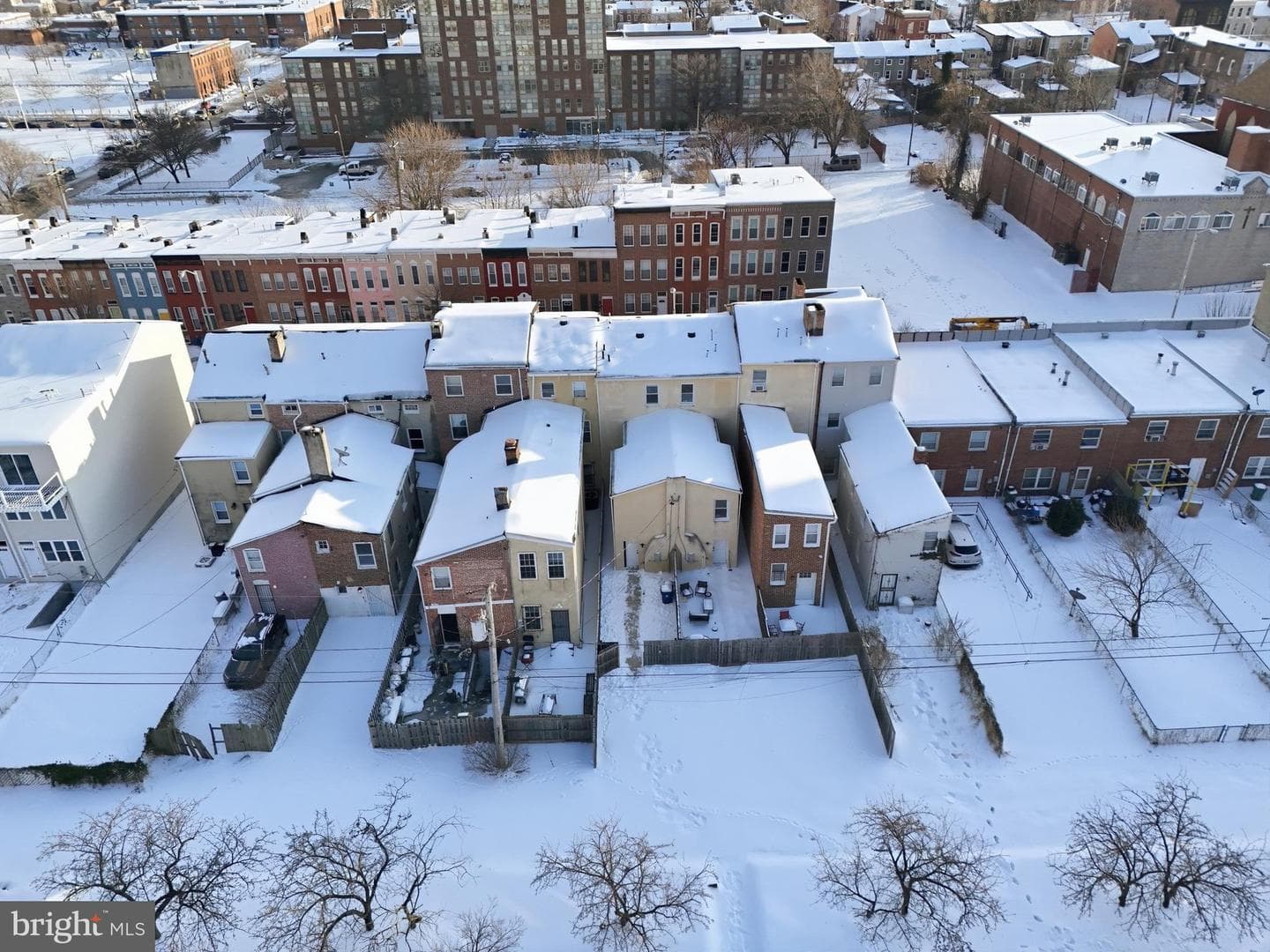 1032 W Fayette Street photo 38