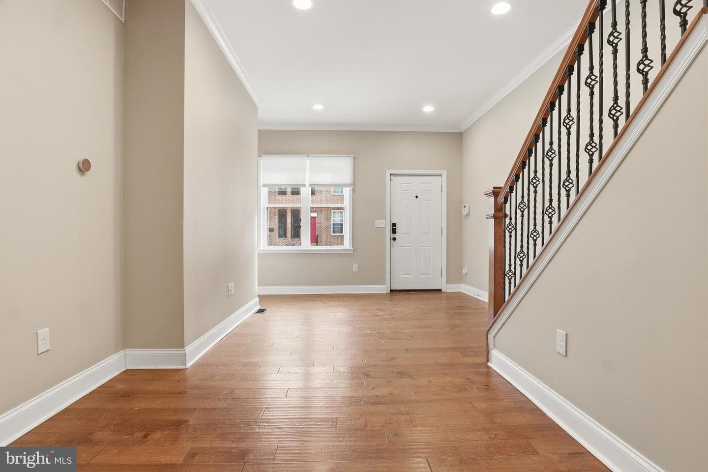 1032 W Fayette Street photo 7