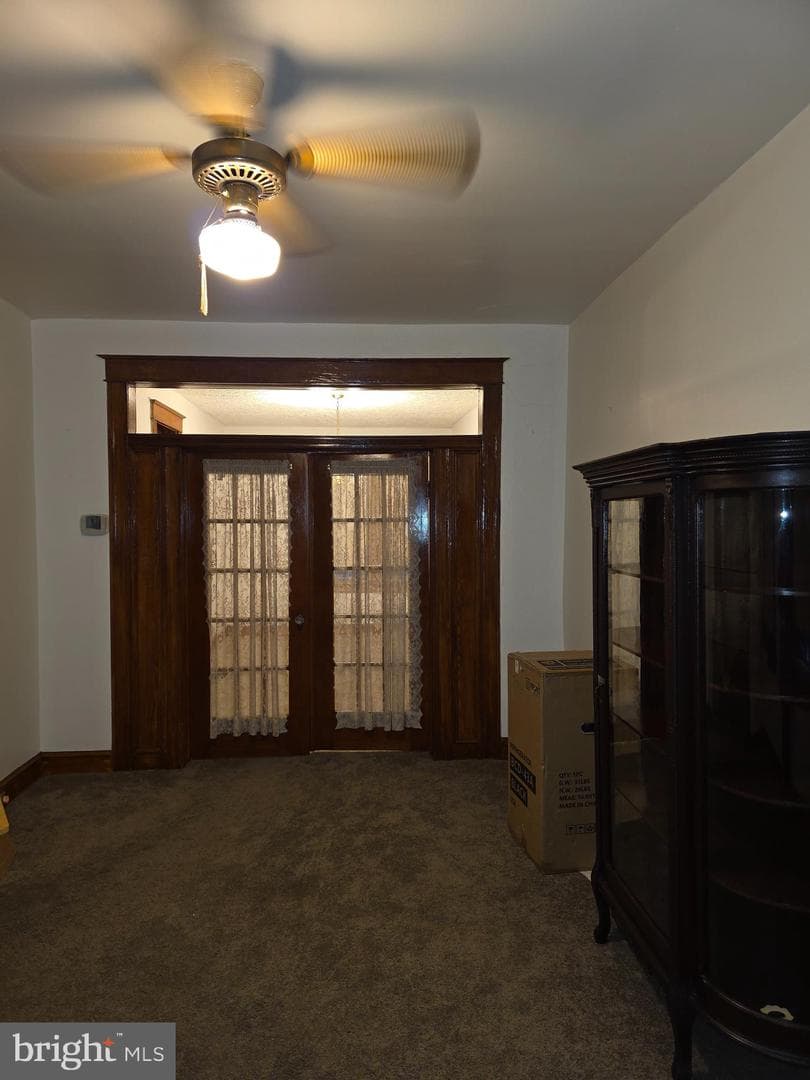 611 Allendale Street photo 3