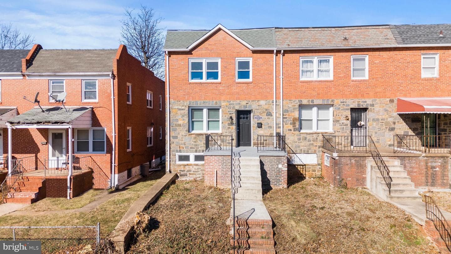 3208 Ingleside Avenue photo 1